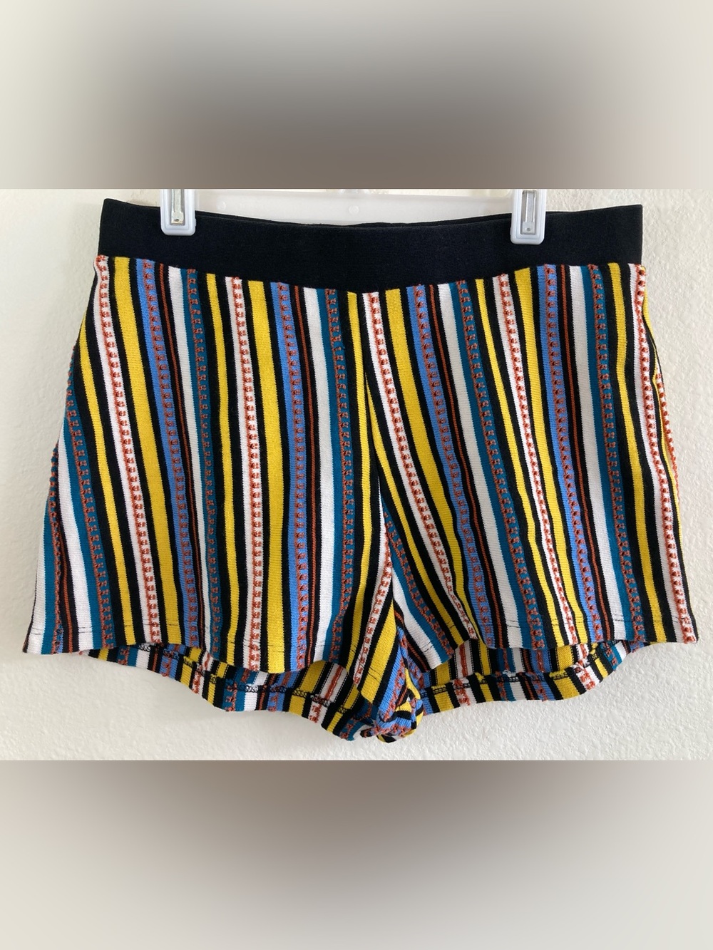 Zara Multicolor Striped Knit Shorts Size M Boho Pull-On Shorts